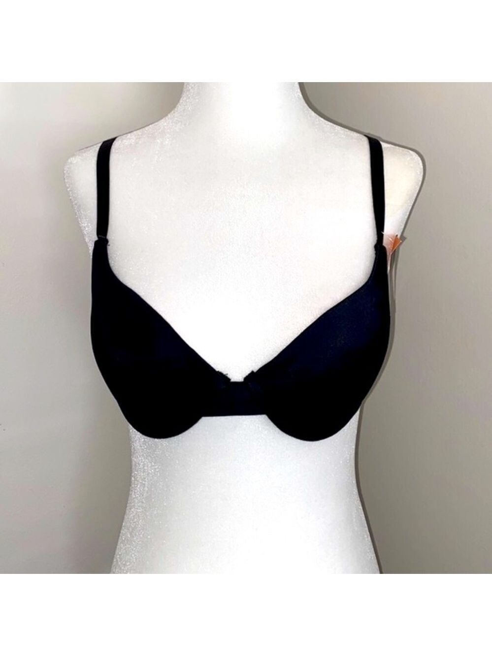 NWT Bellini black bra
